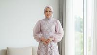 9 Model Gamis Kombinasi Brokat Organza, Pilihan Anggun dan Glamor
