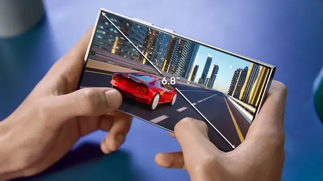 Layar AMOLED 2X 6,8 Inci: Terang, Tajam, dan Kaya Warna