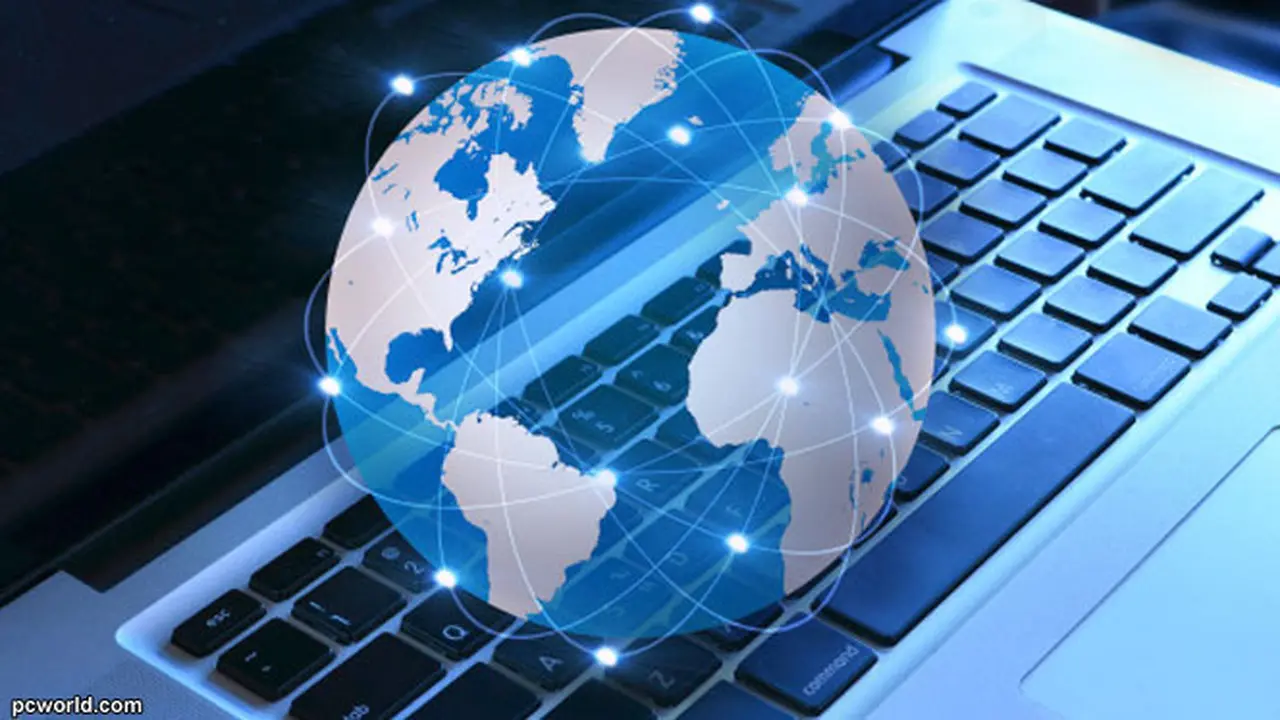ukm-internet130211b.jpg