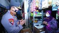 Tinjau Pasar Muntilan, Kapolri Minta Pedagang Laporkan Jika Distribusi Minyak Curah Terganggu