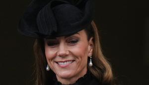 Kate Middleton dalam acara Remembrance Sunday, Minggu, 9 November 2025. (dok. AP Photo/Alastair Grant, Pool)