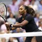 Serena Williams mengenakan rok tutu dalam pertandingan tenis US Open 2020 berpasangan dengan sang adik Venus Willliams, Kamis, 1 September 2022, waktu setempat. (dok. JAMIE SQUIRE / GETTY IMAGES NORTH AMERICA / Getty Images via AFP)