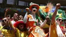 Suporter Los Cafeteros menyambut kemenangan Timnas Kolombia atas Pantai Gading 2-1 di Stadion National Mane Garrincha, Brasil, (19/6/2014). (REUTERS/Eddie Keogh)