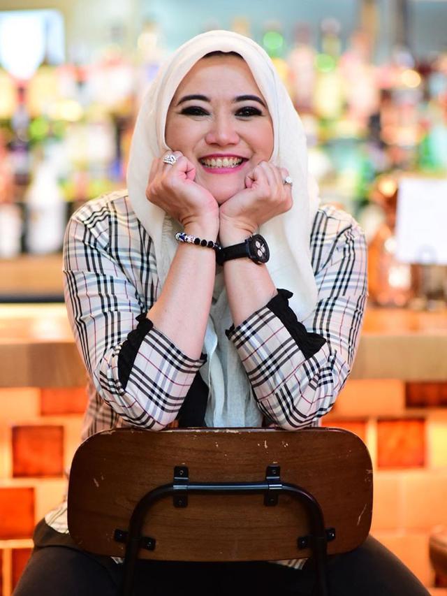 Kenapa Istri Mendiang Sys Ns Menikah Di Lapangan Baseball Showbiz Liputan6 Com