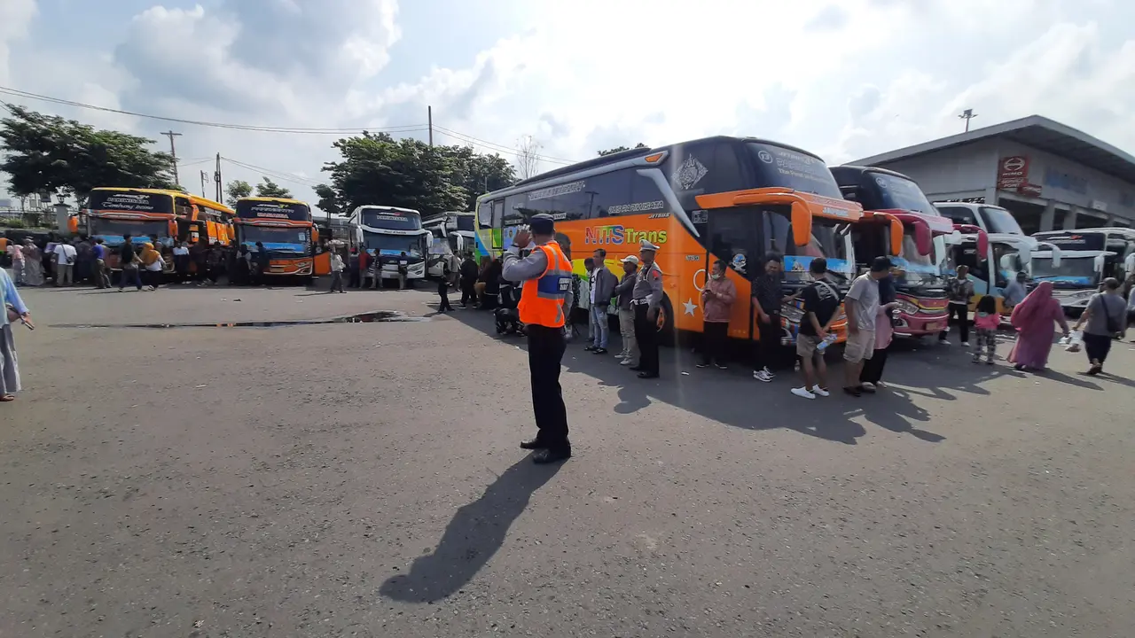 Bus Pengangkut Arus Balik Gratis