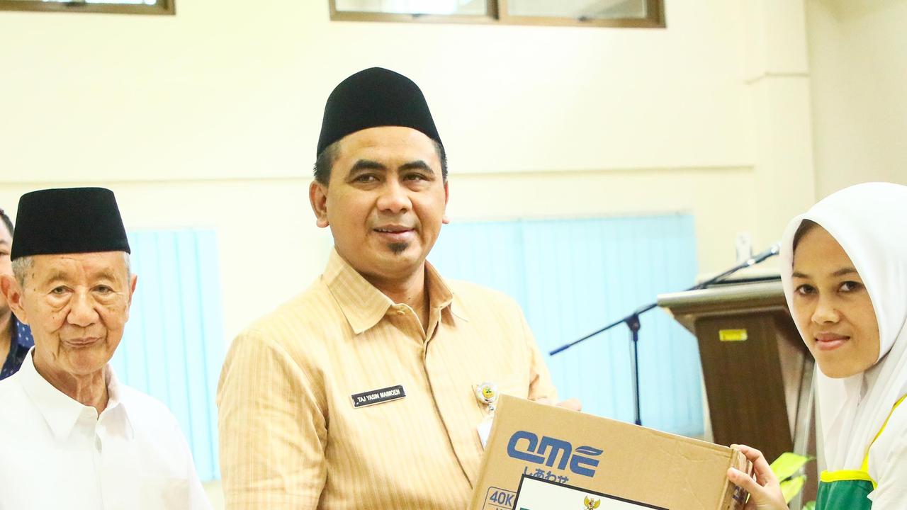 Ratusan Santri Dibekali Keterampilan Boga dan Barista, Gus Yasin: Upaya Entaskan Kemiskinan
