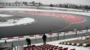 Suasana Sirkuit de Catalunya di Montmelo di pinggiran kota Barcelona (28/2). Sirkuit ini akan digunakan untuk musim pertama tes Formula 1 Grand Prix. (AFP Photo/Josep Lago)