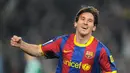 Lionel Messi saat merayakan gol ke gawang Real Betis pada pertandingan Copa del Rey pada 12 Januari 2011 di stadion Camp Nou, Barcelona. (AFP/Lluis Gene)