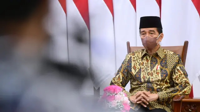 Presiden Joko Widodo hadir secara virtual pada acara Pengukuhan Majelis Pengurus Pusat Ikatan Cendekiawan Muslim Indonesia (ICMI). (Foto: Sekretariat Presiden)