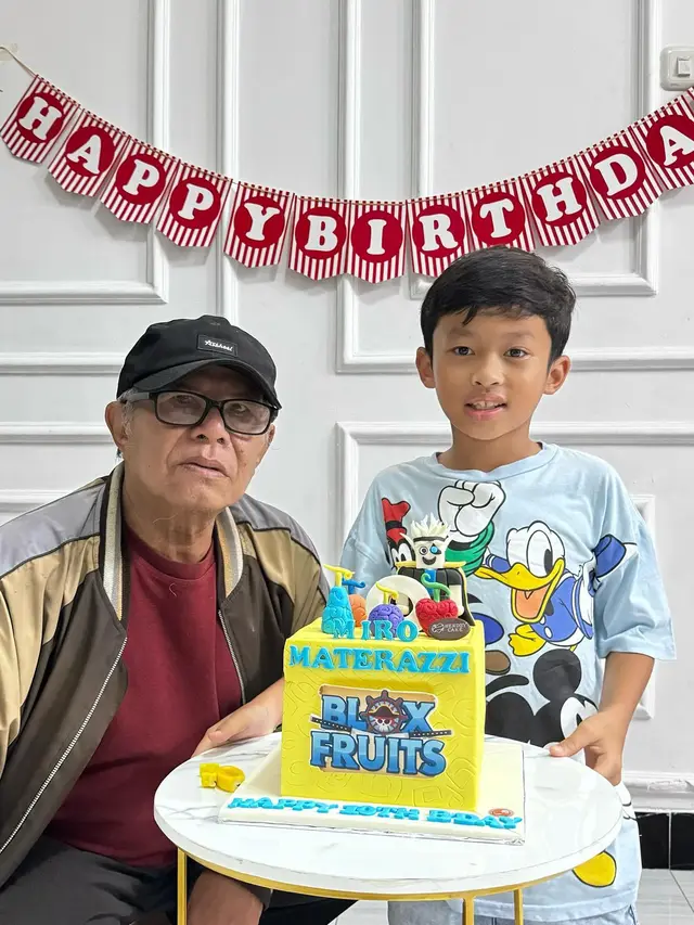 Tampil Kompak, Ini 7 Potret Okie Agustina dan Gunawan Dwi Cahyo Rayakan Ultah Anak