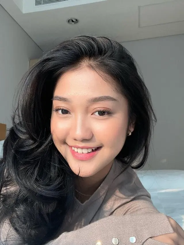 Potret terbaru Chandrika Chika (Sumber: Instagram/chndrika_)