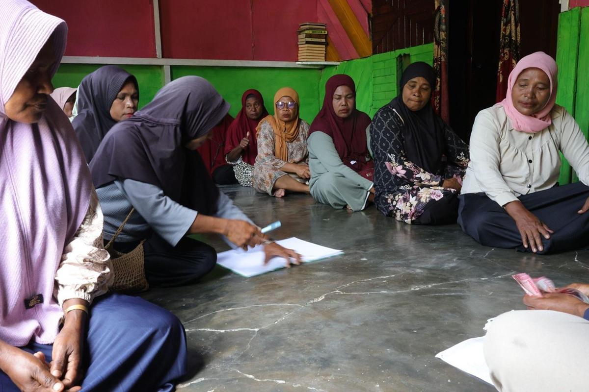 Kisah Ragaia Sosir Menguatkan Ekonomi Keluarga dan Perempuan Kampung Arar bersama PNM Mekaar