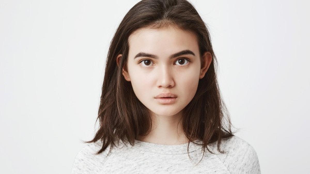 6 Model Rambut Sebahu 2025 untuk Wajah Oval Indonesia, Bikin Fresh dan ...
