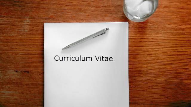 Pengertian Curriculum Vitae, Jenis-jenis, Manfaat, dan Cara Membuatnya yang Menarik