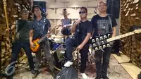Death Distortion, Kolaborasi Musikus Senior dan Junior