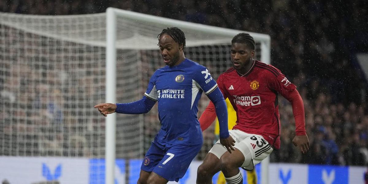 Bukan Gara-gara Pelatih, Raheem Sterling Harus Salahkan Dirinya Sendiri Terkait Kegagalannya di Chelsea
