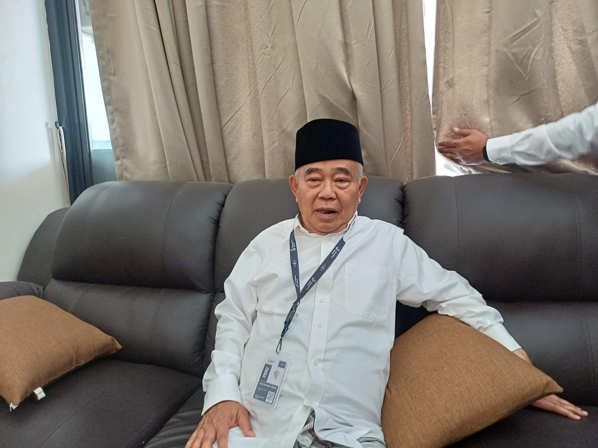 Ketua Umum JKSN sekaligus Ketua Umum Pergunu dan Pengasuh Pondok Pesantren Amanatul Ummah, KH Asep Saifuddin Chalim.