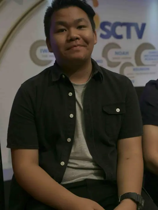 "Pertama dari bapak ibunya ngomong kalau Iqbal mau mendaftarkan UWC, saat itu dia bilang mau di tes dulu tapi gua udah yakin dia bakal lulus, soalnya dia pinter. Jadi saat dia ngomong seperti itu sebenarnya berat," tandasnya. (Andy Masela/Bintang.com)