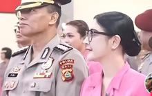 Menikah dengan Polisi, Cerita Uut Permatasari Pilih Hidup Ngekos demi Dampingi Suami