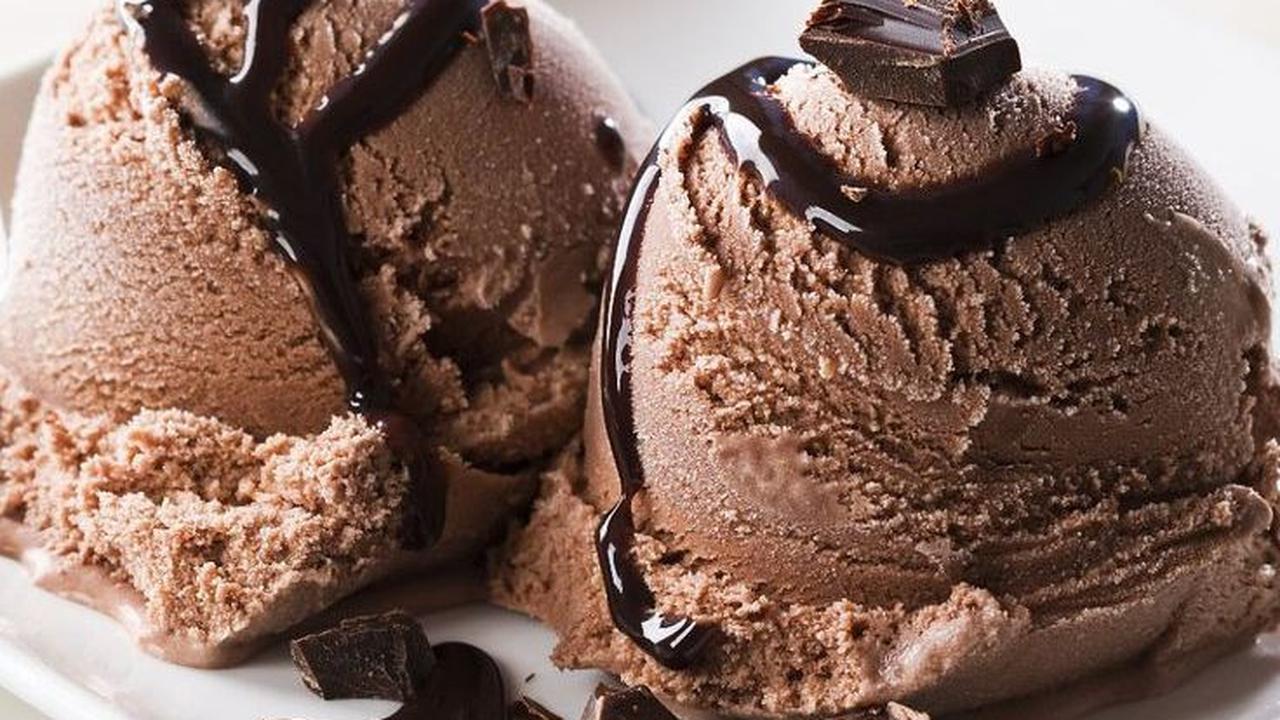 2. Cokelat: Energi dan Karisma