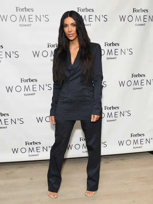 Setelah membaca buku yang ditulis Caitylin, Kim mengaku sangat kesal karena ia merasa sang ibu terlalu disalahkan. Memang pada awalnya Kim tidak percaya dan menganggap Kris terlalu berlebihan. (AFP/Bintang.com)