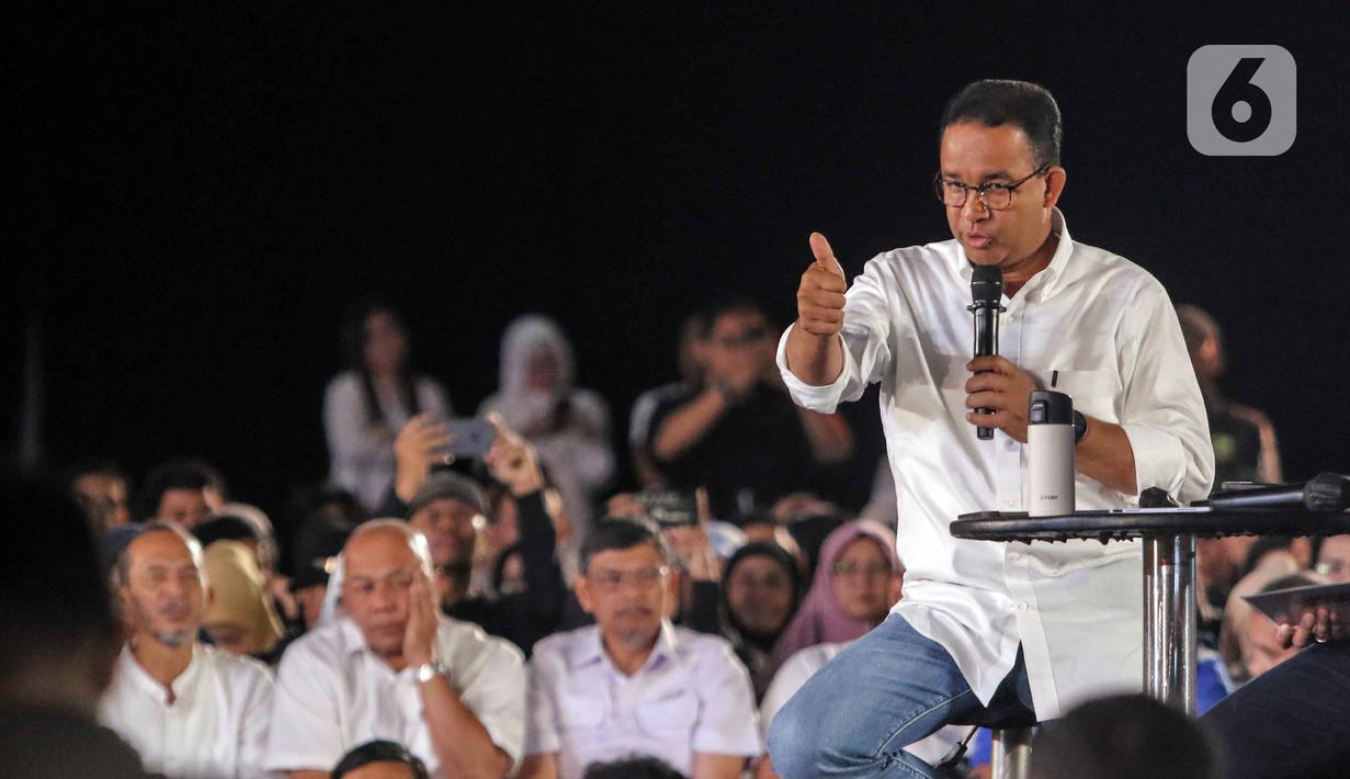 Anies mengucapkan terima kasih kepada mahasiswa, sopir ojol, dan buruh yang hadir di Desak Anies hari ini. (Liputan6.com/Angga Yuniar)
