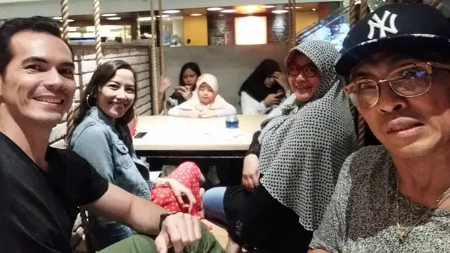 [Bintang] Vonny Cornelia dan Atalarik