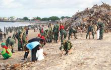 Pantai Kuta Dibersihkan Setelah Sindiran Presiden Prabowo