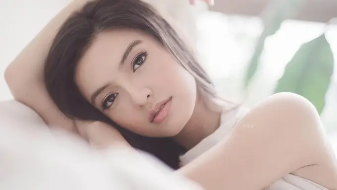 [Bintang] Dekat dengan Seungri Bigbang, 5 Pesona Raline Shah yang Bikin Iri
