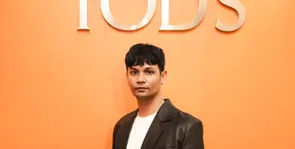 Tod’s telah meresmikan pembukaan butik pertamanya di Indonesia, melanjutkan perjalanannya dalam membawa craftsmanship Italia yang tak lekang waktu serta kemewahan yang elegan ke pelanggan di Indonesia.