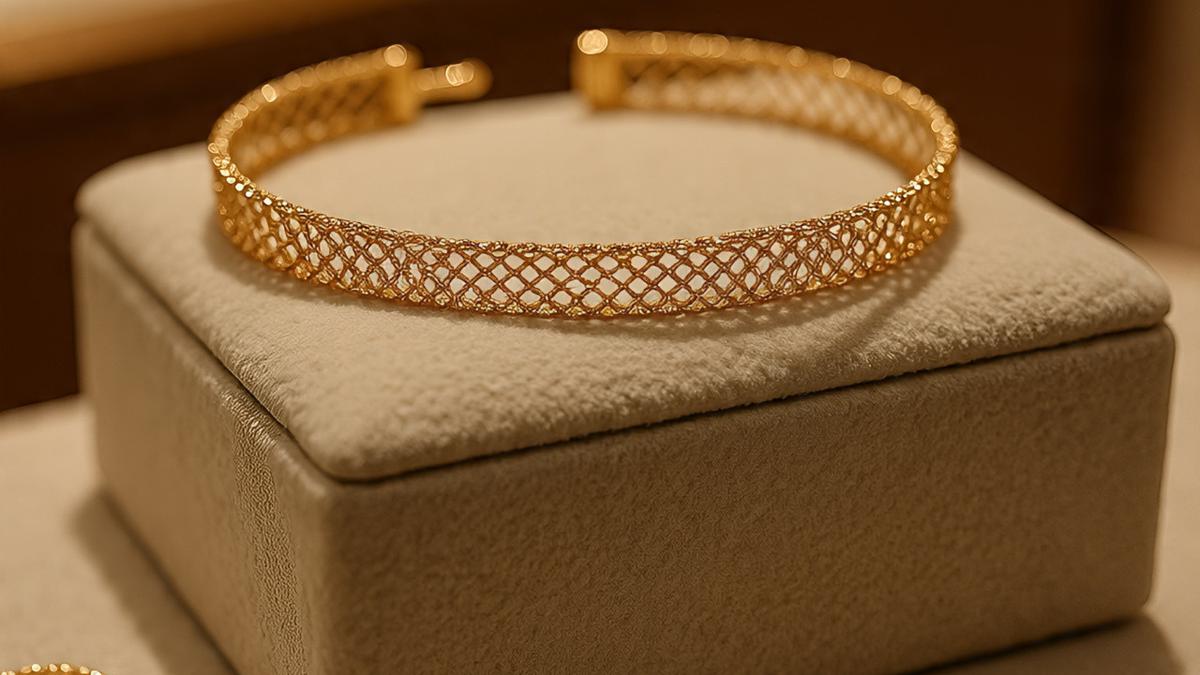 10 Model Gelang Emas Mesh Islami untuk Muslimah dengan Harga Terjangkau