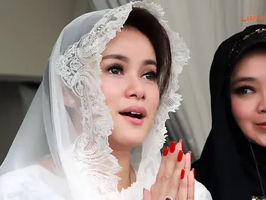 Pernikahan Olla Ramlan dan Aufar Hutapea