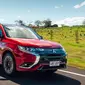 Mitsubishi Berikan Penyegaran Untuk Outlander PHEV (Carscoops)