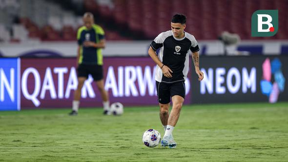 <p>Eliano Reijnders saat berlatih bersama Timnas Indonesia di Stadion Madya, Jakarta. (Bola.com/Bagaskara Lazuardi)</p>