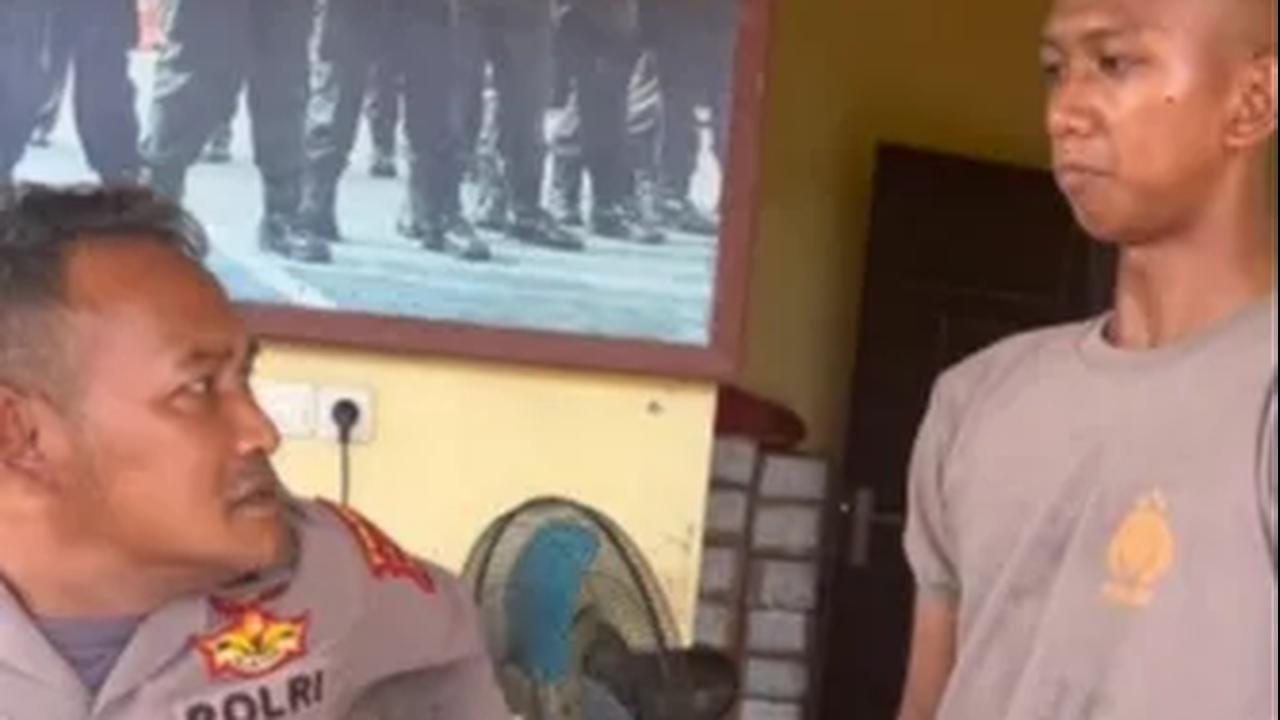 Minta agar Juniornya Bahagiakan Orangtua Dulu