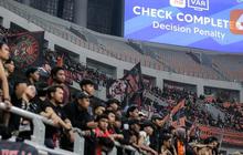 Persija Vs Persita Catat Rekor Jumlah Penonton Terbanyak di BRI Liga 1 2024/2025