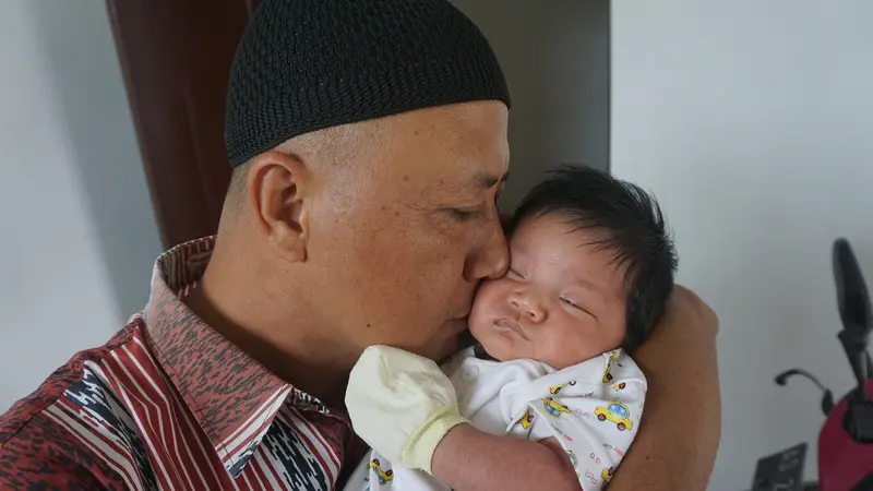 Nama Bayi Indonesia
