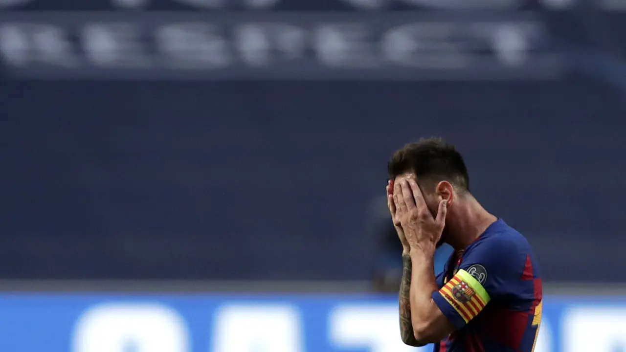 Ekspresi Lionel Messi Cs Setelah Dibuat Hancur Lebur Oleh Bayern Munchen di Liga Champions