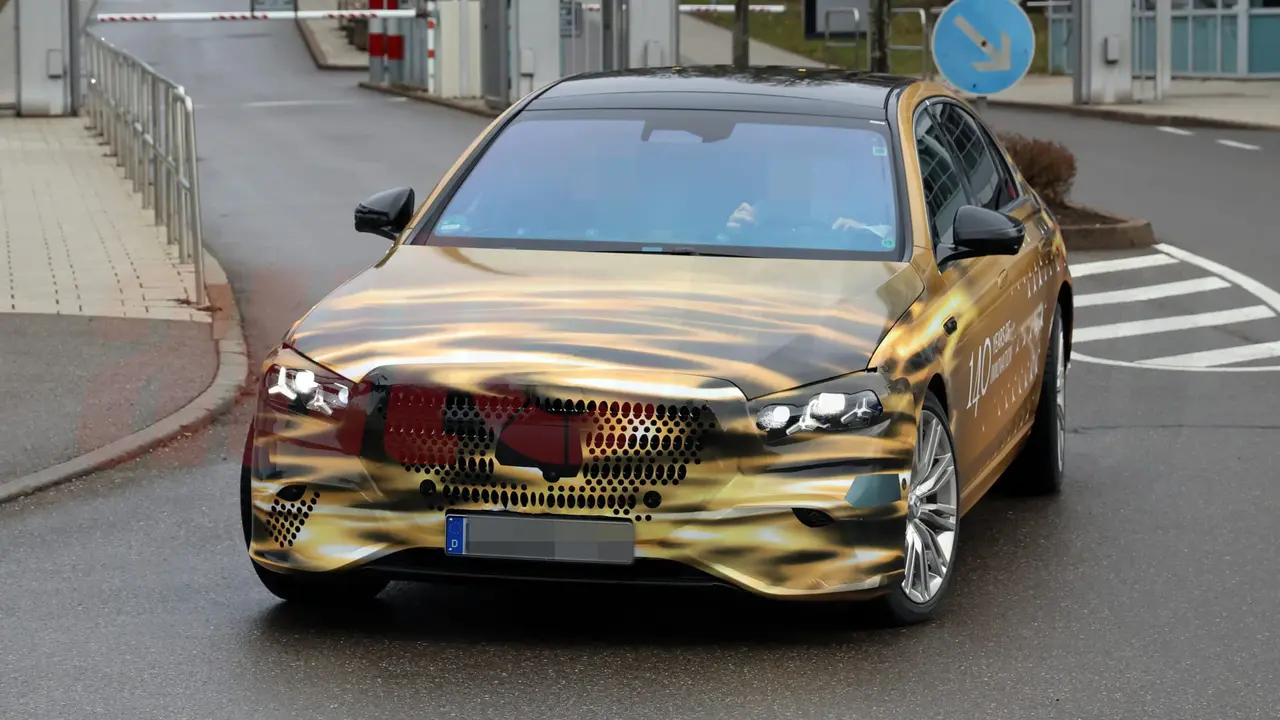Mercedes-Benz S Class 2027