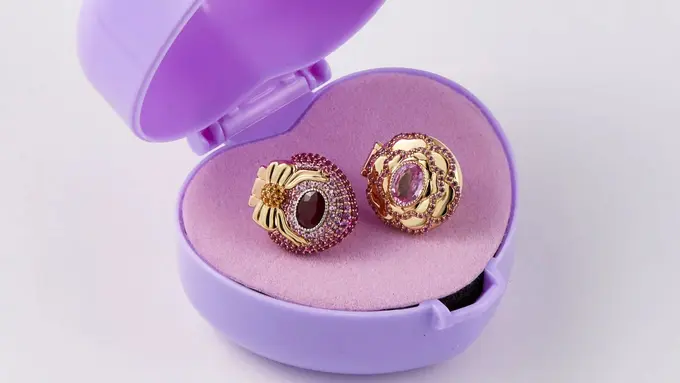 Kolaborasi Brand Mainan Anak Polly Pocket dan Nadine Ghosn, Hadirkan Perhiasan Mewah Seharga Mobil