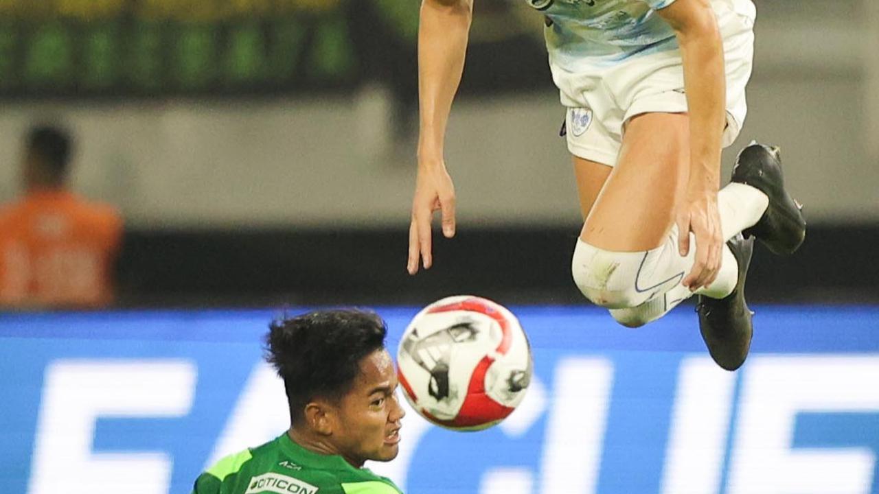 FOTO: Persebaya Tersungkur di Kandang pada Laga Pembuka BRI Super League 2025/2026
