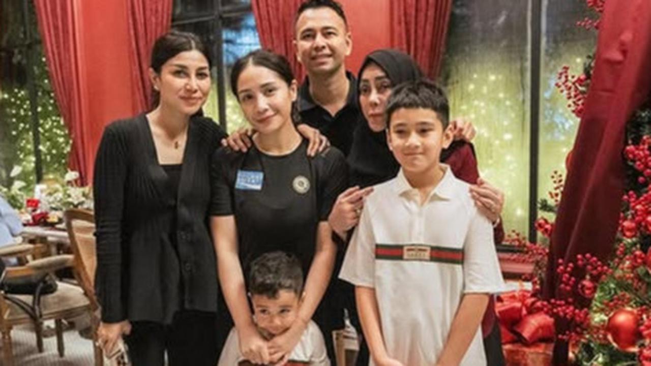 Potret Perayaan Ultah Amy Qanita di Restoran Milik Raffi Ahmad & Nagita Slavina, Keberadaan Baby Lily Dipertanyakan