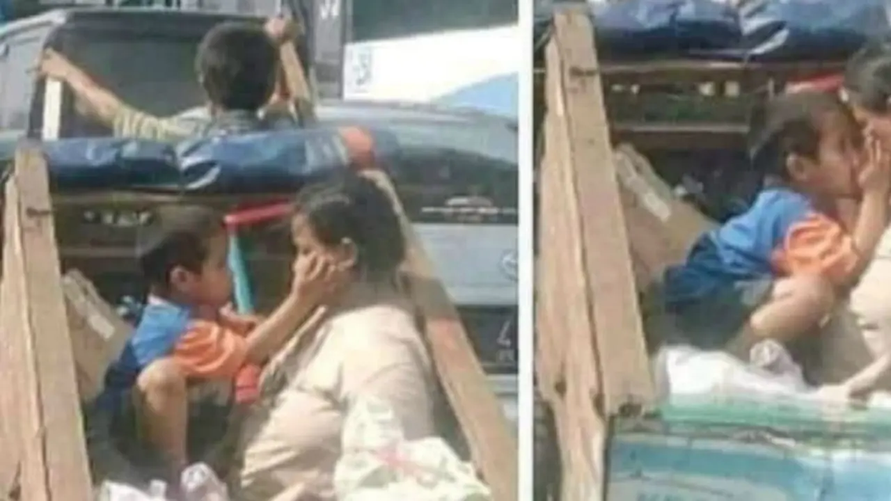 foto bocah cium ibu di dalam gerobak bikin netizen haru (Foto: Twitter.com/@motikatrok)