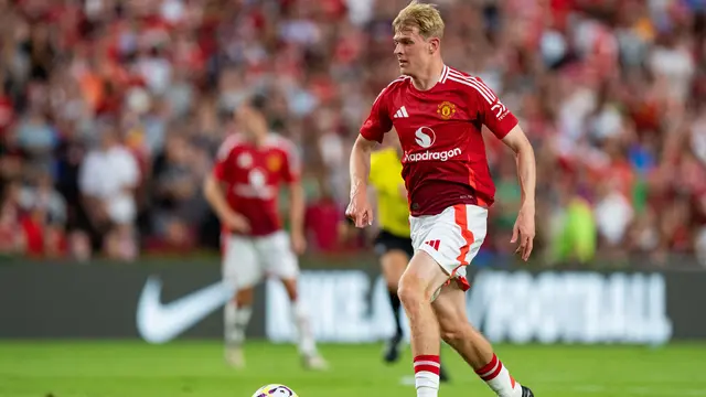 FOTO Pemain Manchester United, Toby Collyer