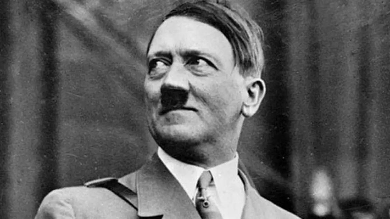 hitler-131121d.jpg