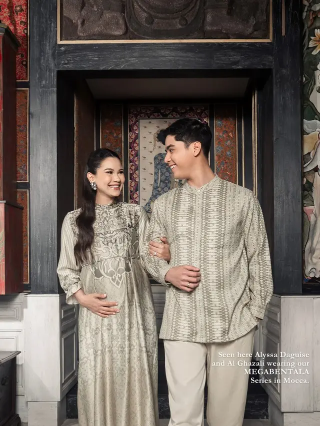 Gaya Bumil Alyssa Daguise dan Al Ghazali Pakai Busana Lebaran, Kompak Bareng Ibu Mertua dan Duo Adik Ipar