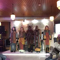 Kolaborasi HP dan @kainprinting di JFW 2020 (Fimela.com/Novi Nadya)