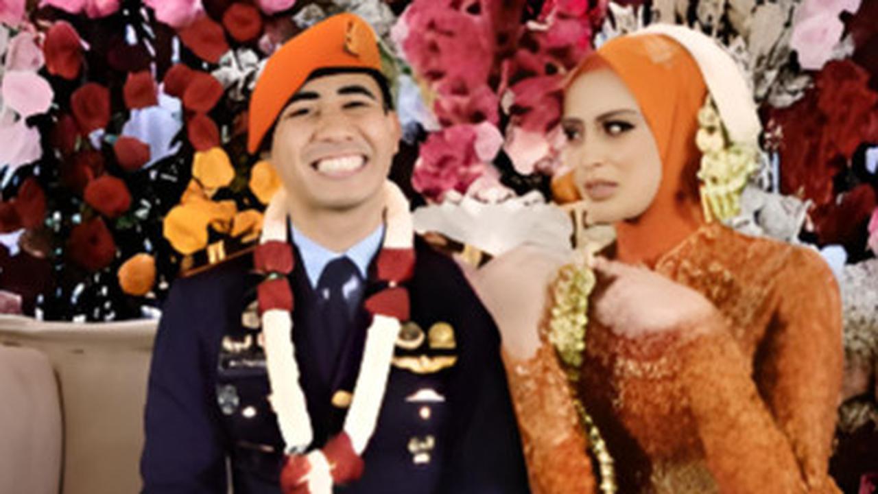 Menikah dengan Perwira TNI, Cantiknya Nilam Sukma Kowad Eks Pembawa Baki Istana di Hari Pernikahannya