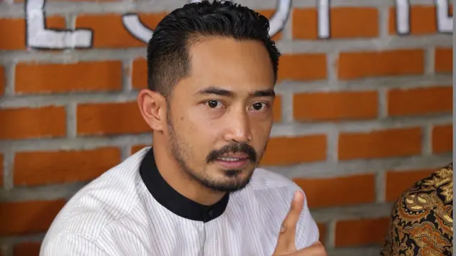 [Bintang] Yama Carlos