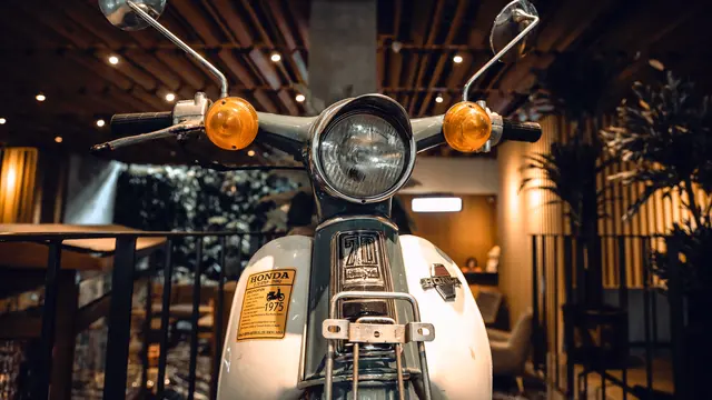 Socket Lampu Motor Longgar